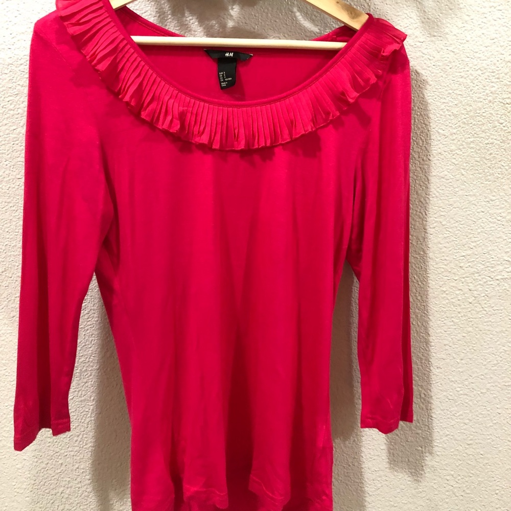 H&M pink top